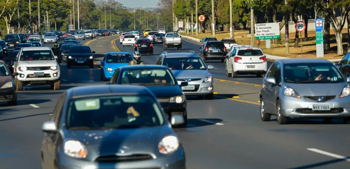 Campanha Maio Amarelo convida motoristas a desacelerarem nas rodovias