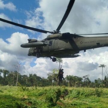 FAB e Polícia Federal confirmam interceptação de avião em Altamira que transportava drogas