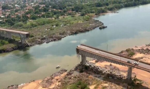 Galões de agrotóxico são encontrados no Pará após percorrerem 300 km pelo rio Tocantins