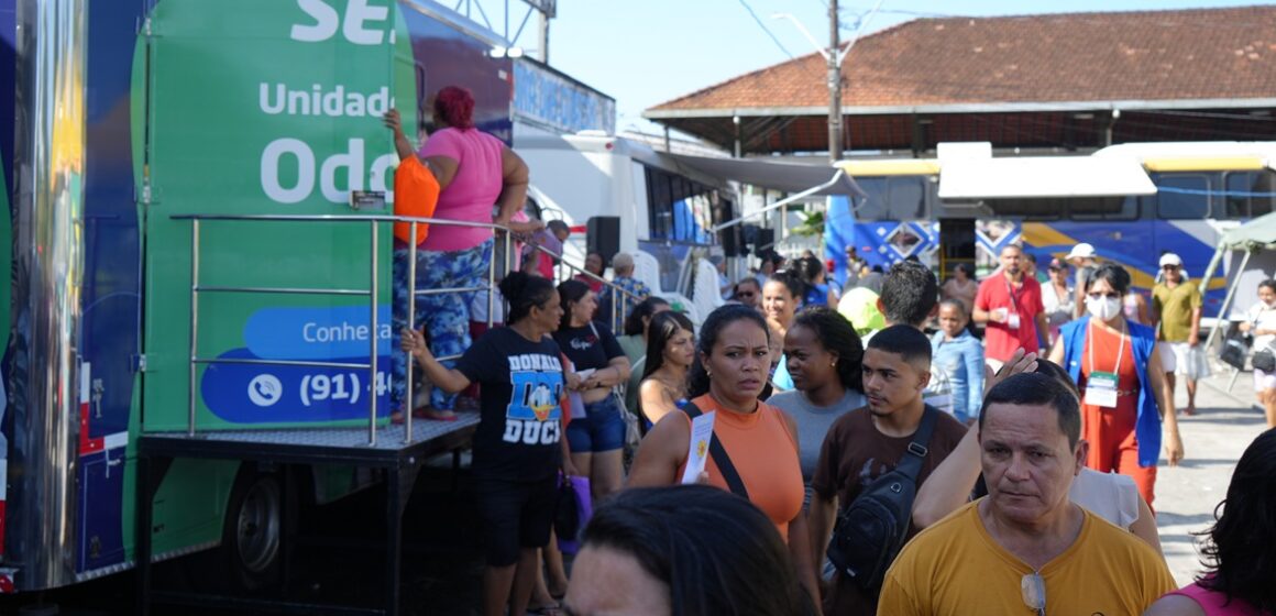 SESI realiza atendimento odontológico durante a Semana Nacional de Registro Civil, em Icoaraci
