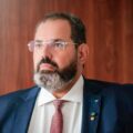 Dr. Eduardo Werneck aponta os sintomas do câncer de mama