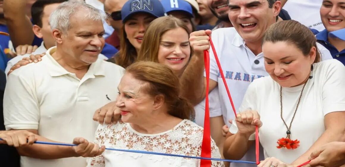 SaveClip.App_495176259_1202506354662584_7007967125269171525_n Elcione presente na inauguração de viaduto