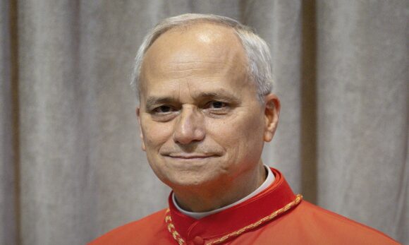 Robert Francis Prevost é eleito o novo papa com nome de Leão XIV