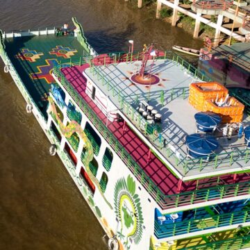 Está em Marabá para visitação o barco-obra de arte da Bienal das Amazônias Sobre as Águas