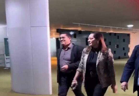 Dilvanda Faro divulga agendas com Helder em Brasília