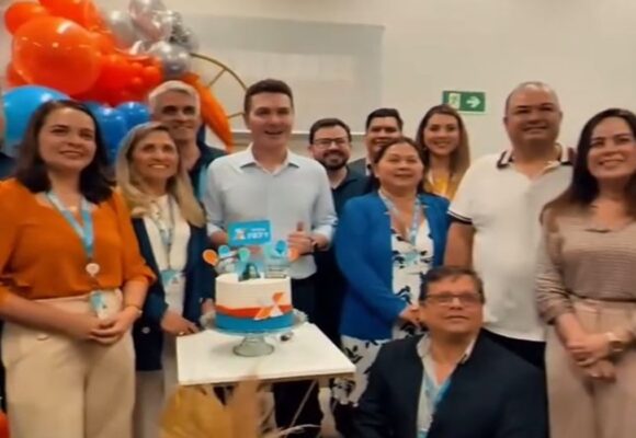 Jader Filho acompanha entrega de agência da Caixa em Vigia