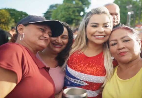 Prefeita Patrícia acompanha ação Mães que Transformam