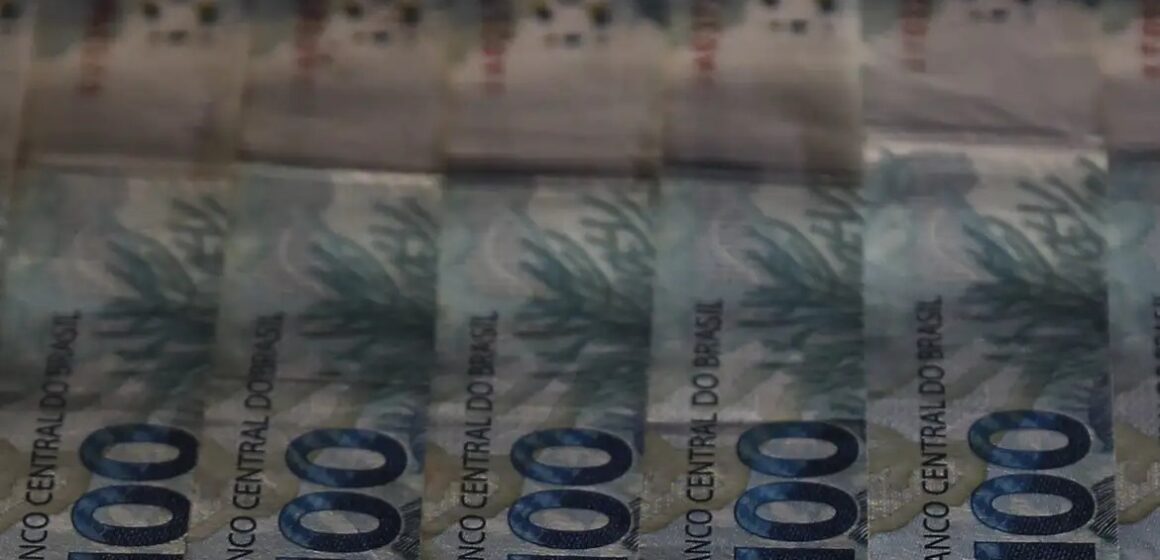 Tesouro Nacional paga mais de R$ 820 milhões em dívidas de estados e municípios em abril