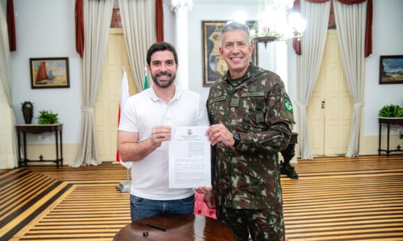 Belém lança programa “Adote uma Praça” com Exército como primeiro parceiro