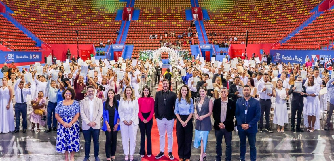 Defensoria Pública do Pará realiza casamento comunitário para 58 casais em Belém