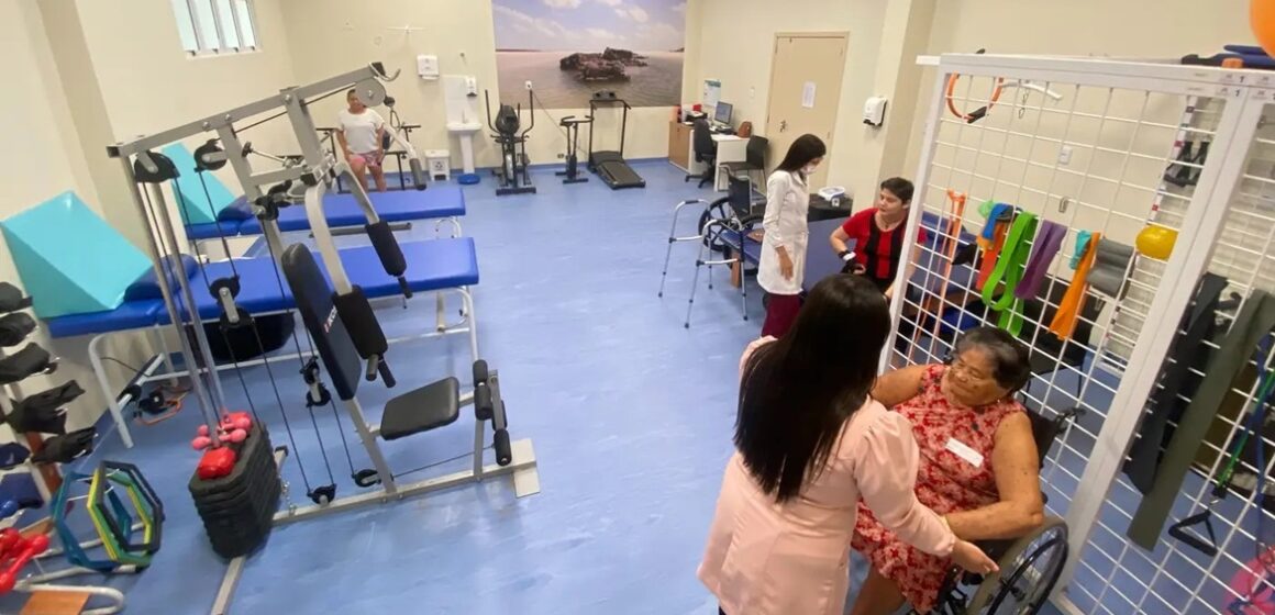 Hospital Regional dos Caetés registra aumento em atendimentos de reabilitação em 2025