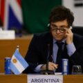 Milei supera direita tradicional em reduto de Macri e polariza política argentina