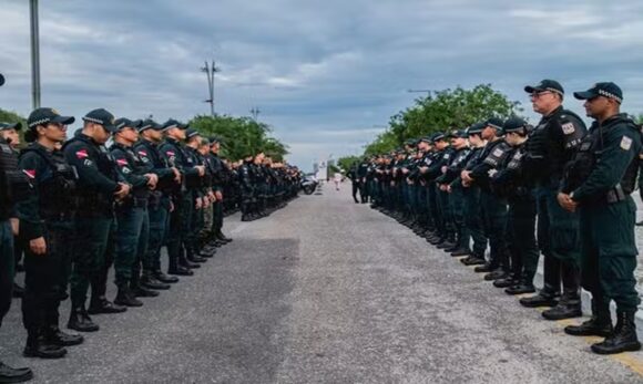 Policiais militares reforçam fiscalização de trânsito em Belém