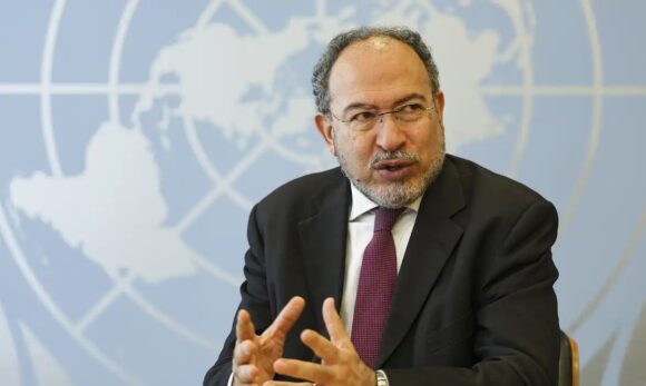 Desinformação é o maior risco global para 2025, alerta Unesco