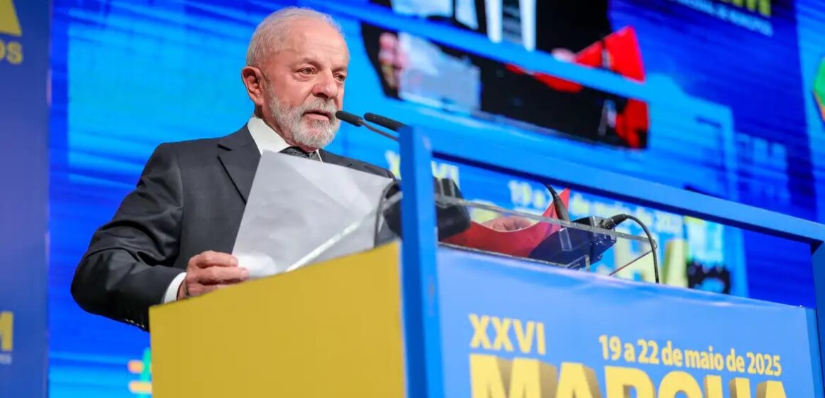 Lula anuncia crédito para reformas e ampliação de acesso a especialistas no SUS
