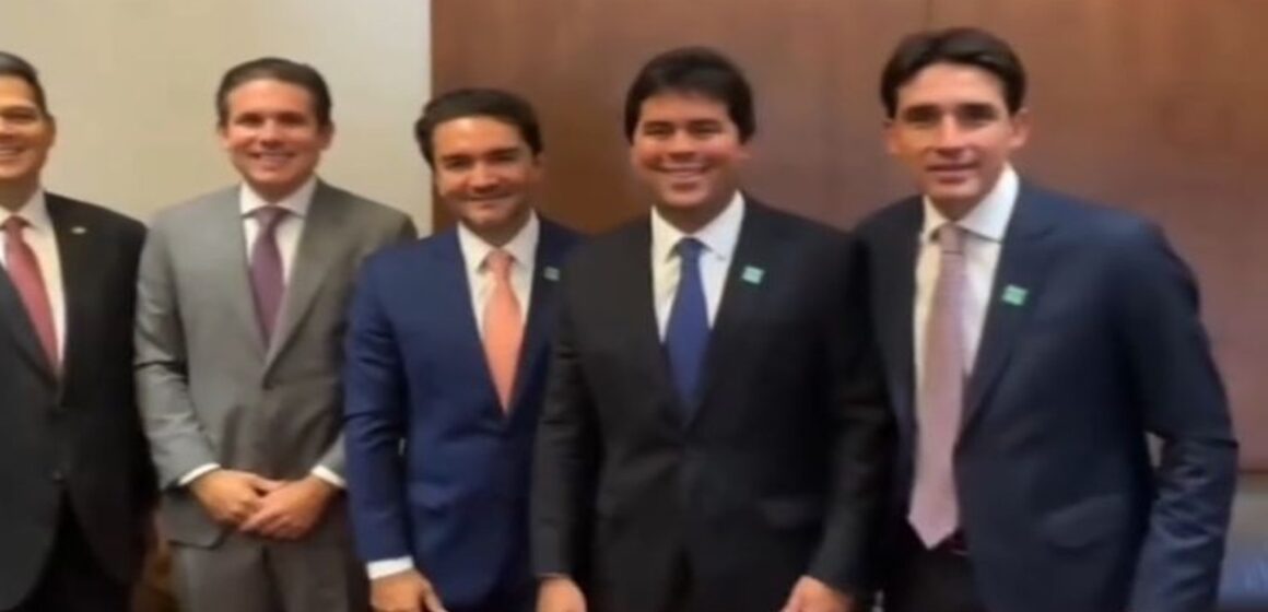 Celso Sabino prestigia Marcha dos Prefeitos