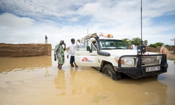 Médicos Sem Fronteiras debate crise climática e saúde em Belém antes da COP30