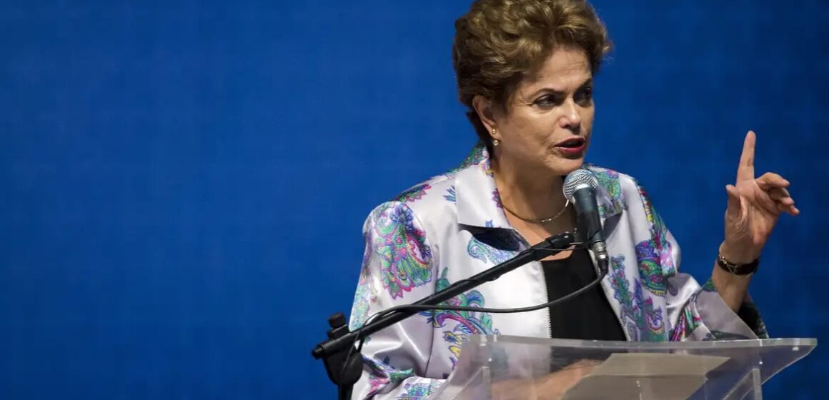 Comissão concede anistia política e indenização a Dilma Rousseff por perseguição na ditadura