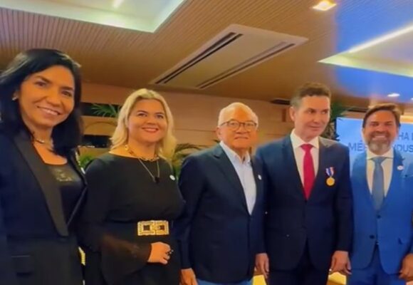 Rubens Magno participa da entrega da Medalha do Mérito Industrial 