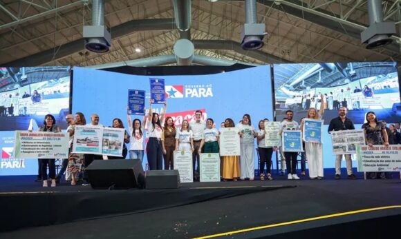 Governo do Pará anuncia R$ 413 milhões para educação em 2025 com bônus para escolas e autonomia financeira