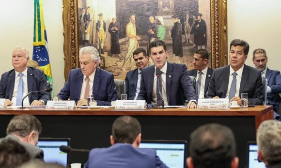 Helder Barbalho propõe coalizão nacional com foco no RJ para combater crime organizado