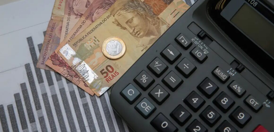 Índia deve ultrapassar Japão e se aproximar do pódio entre as maiores economias do mundo