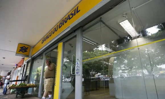 Banco do Brasil registra lucro de R$ 7,3 bilhões no 1º trimestre, queda de 20,7%