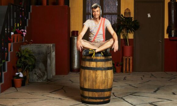 Primeiro trailer de ‘Chespirito: Sem Querer Querendo’ é divulgado pela Max