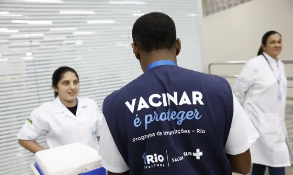Ministério da Saúde amplia vacinação contra hepatite A para usuários de PrEP