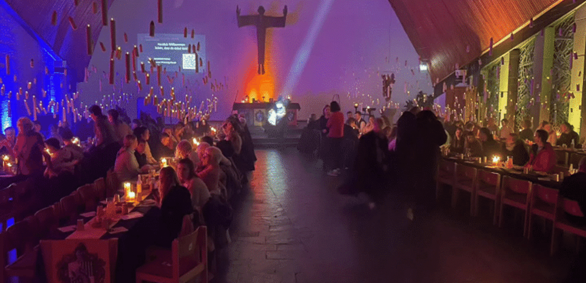 Na Alemanha, igreja realiza culto no estilo Harry Potter e faz comparação do poder do mago ao de Jesus