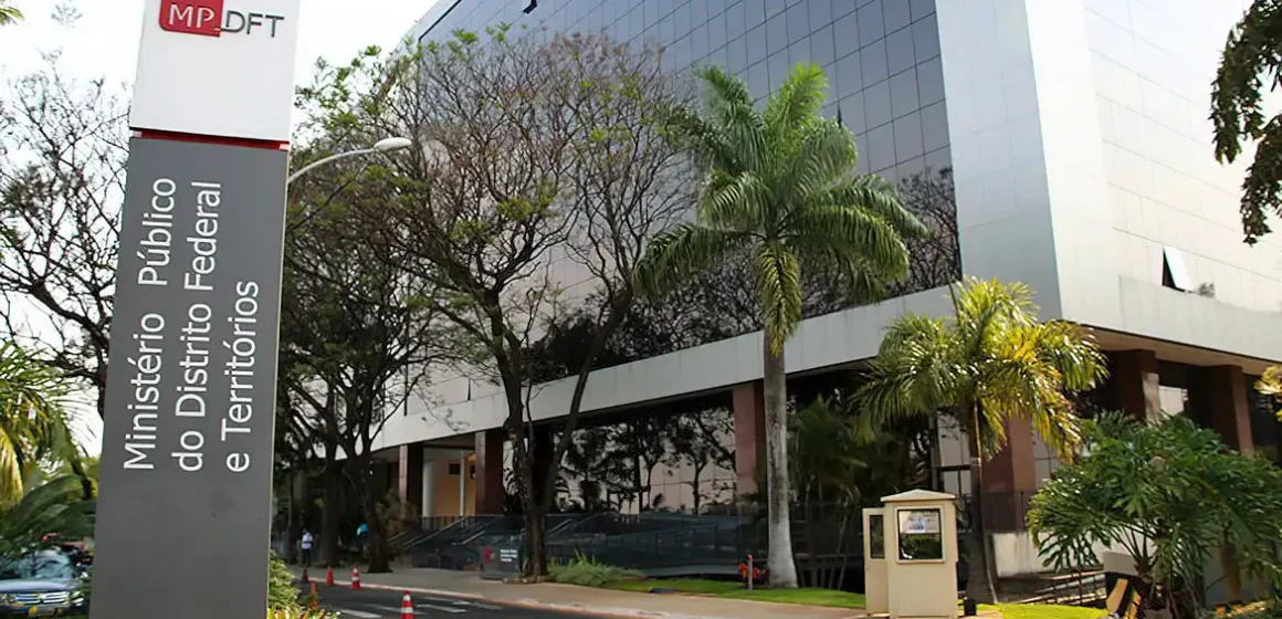 MPDFT pede suspensão da compra do Banco Master pelo BRB