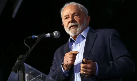 Câmara recebe terceiro pedido de impeachment de Lula