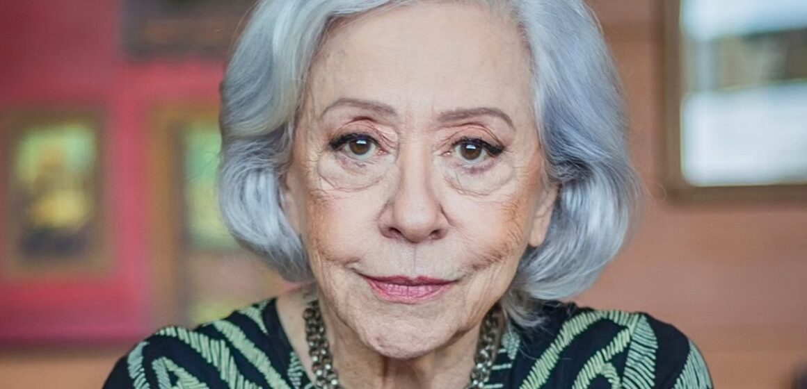 Fernanda Montenegro, aos 95 anos, anuncia turnê nacional para celebrar 80 anos de carreira
