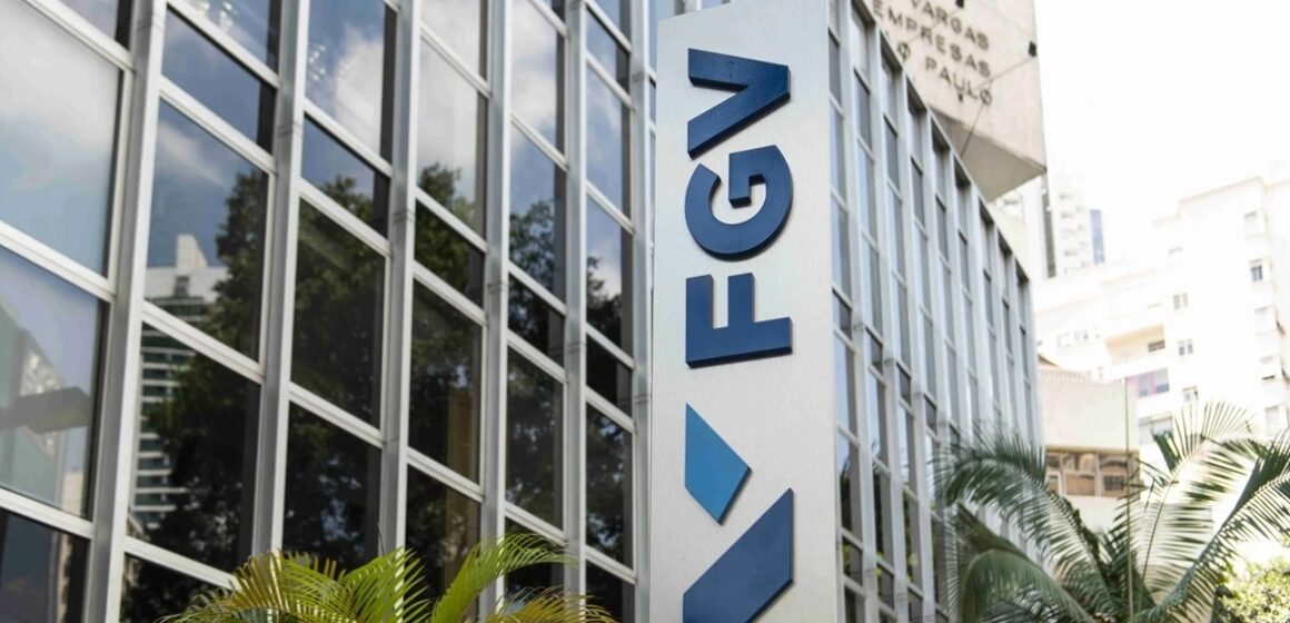 Mais de 200 cursos gratuitos online são disponibilizados pela FGV