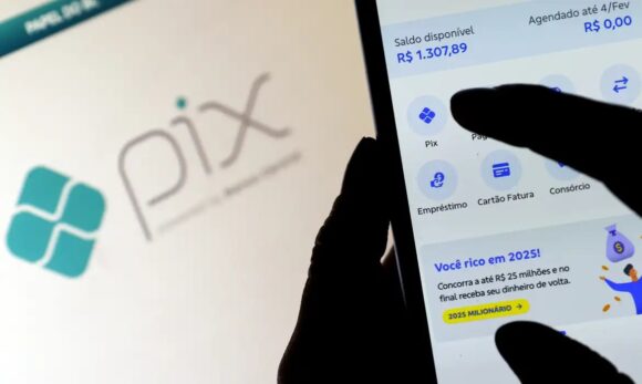 Banco Central anuncia atualização para devolução de valores no Pix em casos de golpe