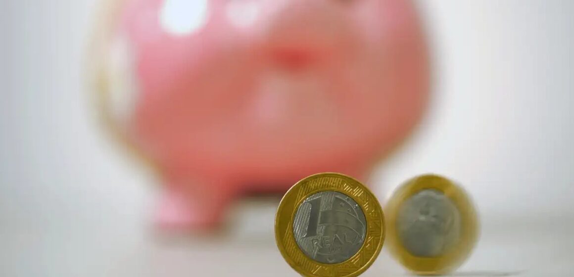 Poupança registra saldo positivo de R$ 336,8 milhões em maio após quatro meses de saques