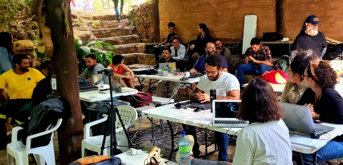 Instituto em Brasília desenvolve técnicas inovadoras e acessíveis para combate a queimadas