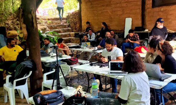 Instituto em Brasília desenvolve técnicas inovadoras e acessíveis para combate a queimadas