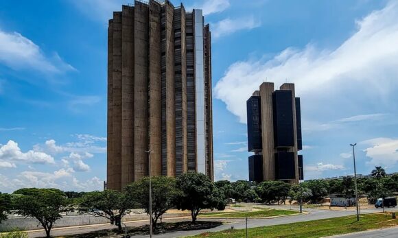 Banco Central busca alternativa à poupança para financiar mercado imobiliário