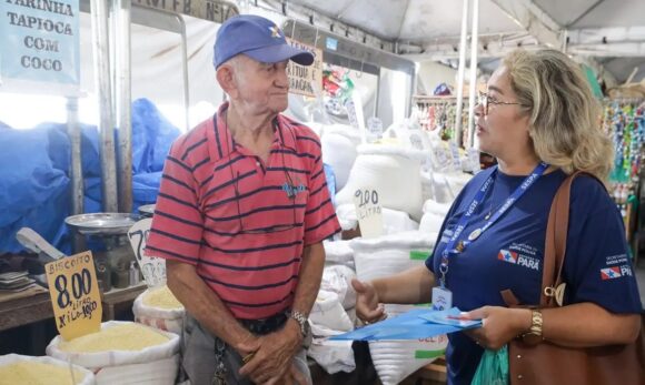 Sespa leva atendimento integral à saúde para feirantes do Ver-o-Peso em Belém