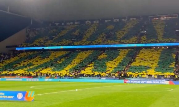 Ancelotti é homenageado com mosaico por ocasião de seu aniversário