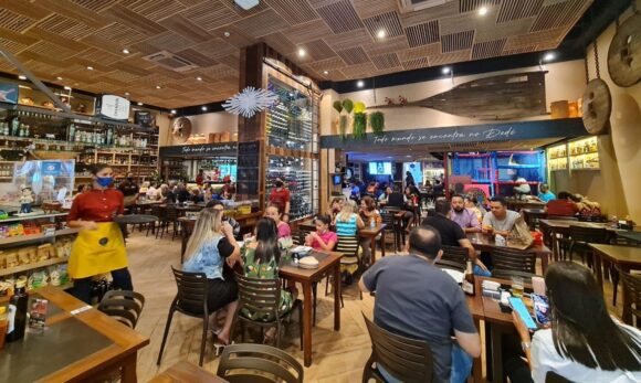 Restaurantes em Belém apostam em experiências exclusivas para o Dia dos Namorados