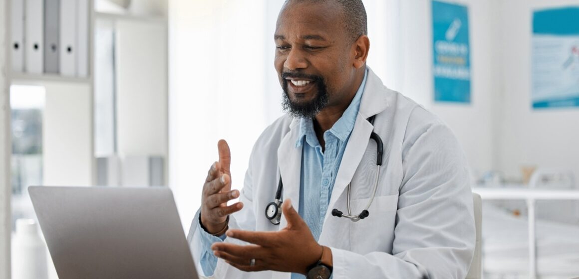 Faculdade na Amazônia investe em telemedicina para vencer barreiras geográficas
