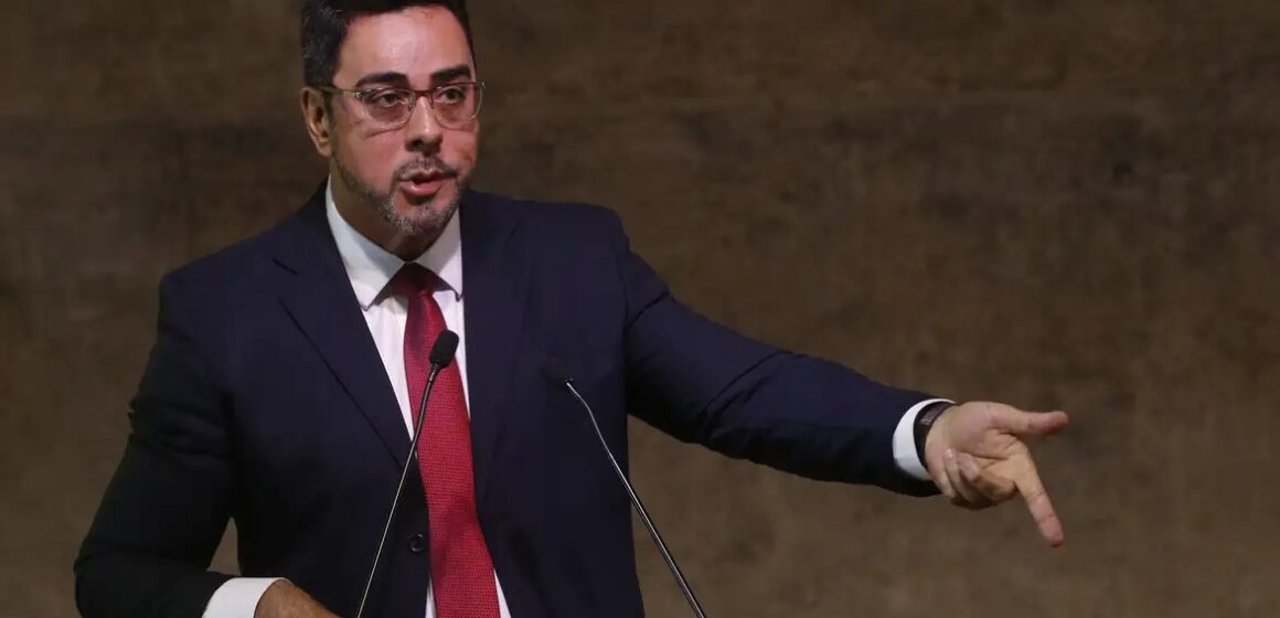 OAB inicia processo que pode cassar registro de ex-juiz Marcelo Bretas