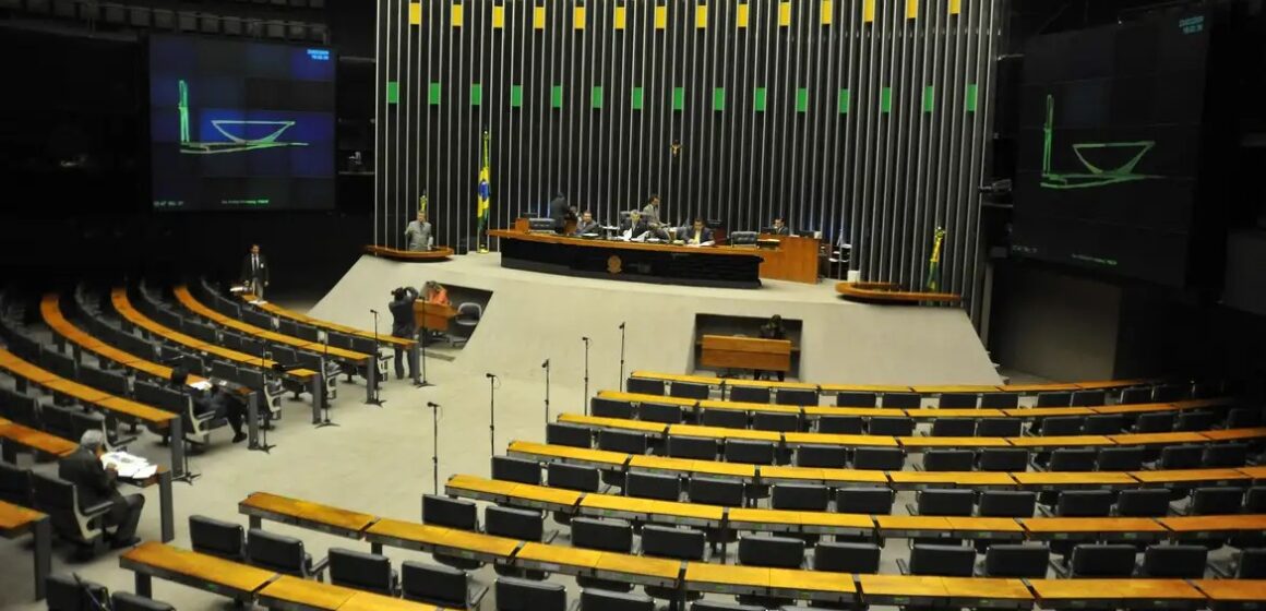 Câmara terá sete novos deputados após decisão do STF sobre sobras eleitorais