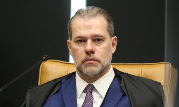 Toffoli suspende prescrição de ações por ressarcimento a aposentados do INSS