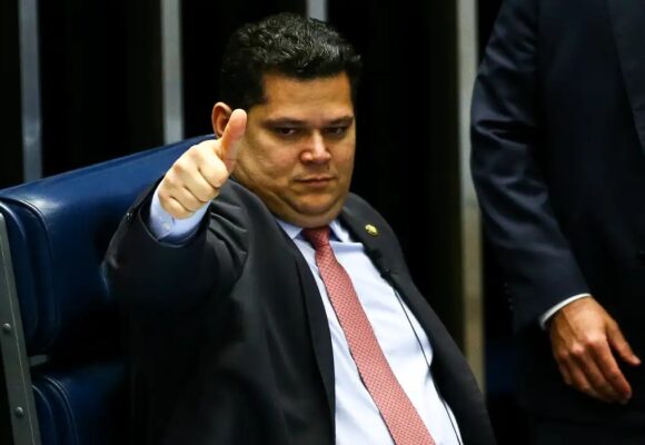 Congresso cria CPI mista para investigar fraudes de R$ 6,3 bilhões no INSS