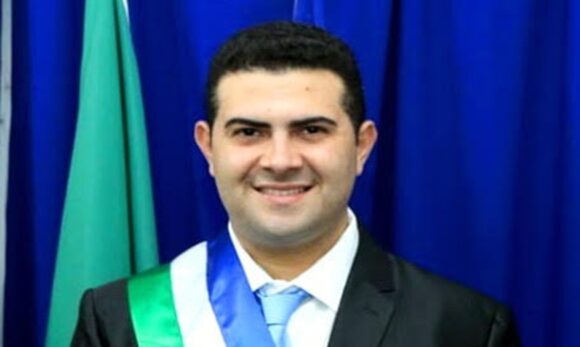 TSE suspende cassação e determina retorno imediato do prefeito de Cametá ao cargo