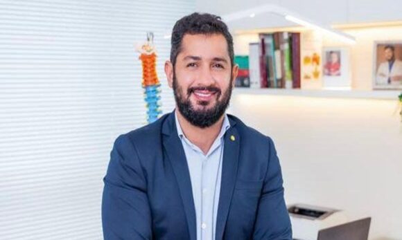 Coluna saudável: especialista revela hábitos simples que previnem dores e lesões