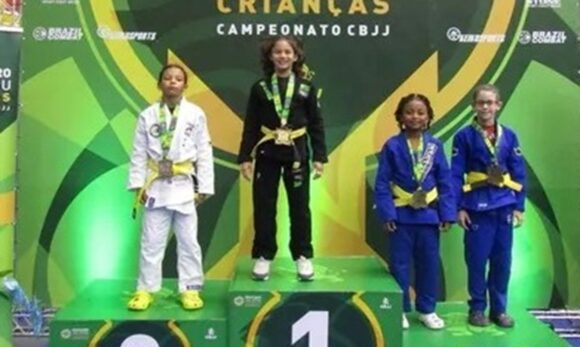 Paraense de 10 anos brilha e é vice-campeã brasileira de jiu-jítsu